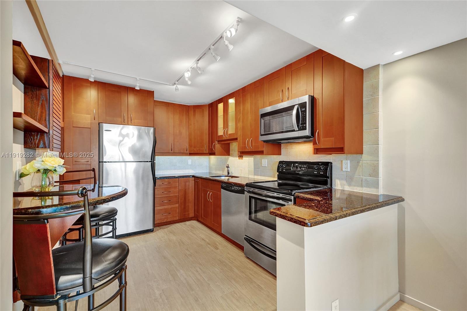 CATANIA CONDO - Residential