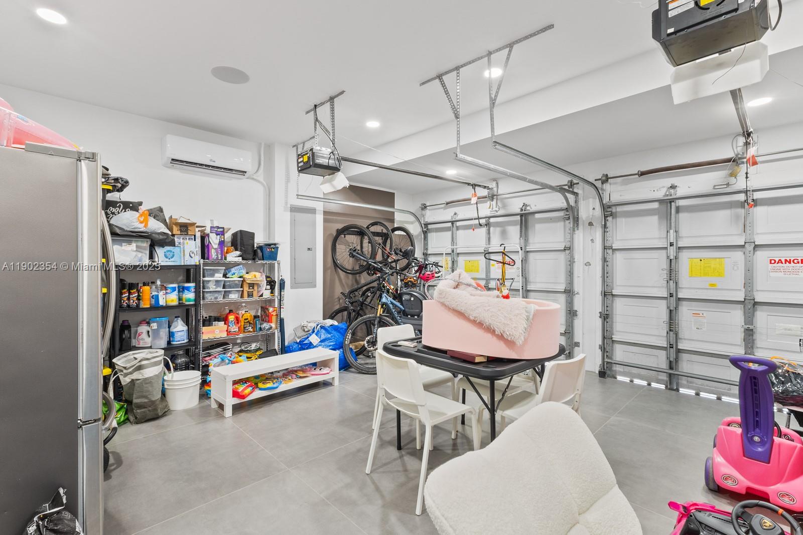 DORAL ISLES RIVIERA - Residential Lease