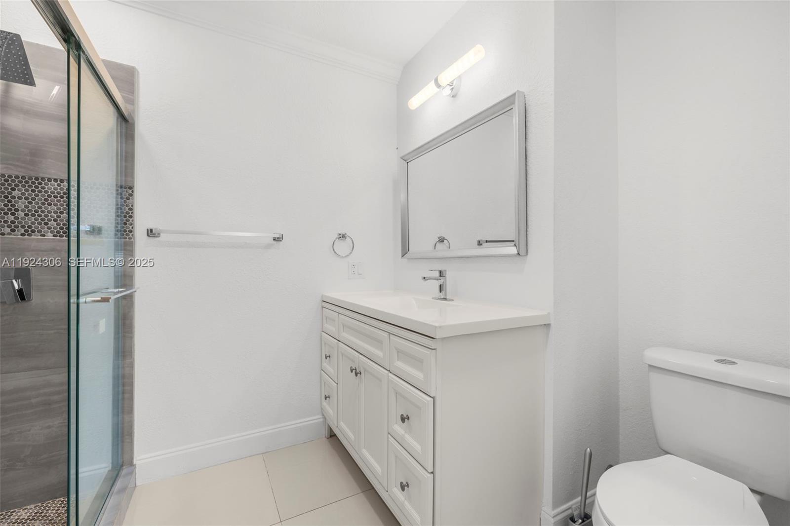 HOLLYWOOD SOUTH SIDE ADD - Residential Lease