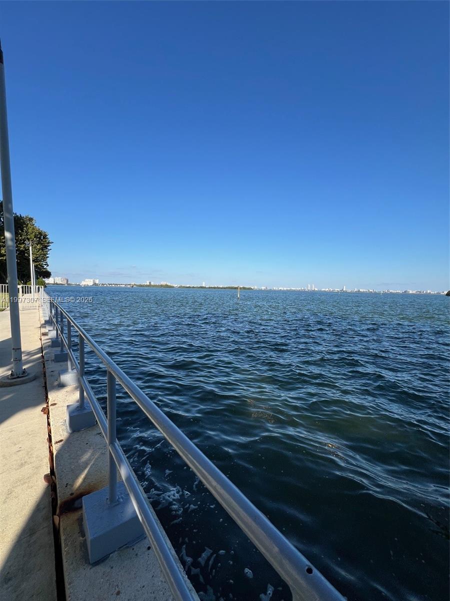 CLIPPER CONDO NO 1 - Residential