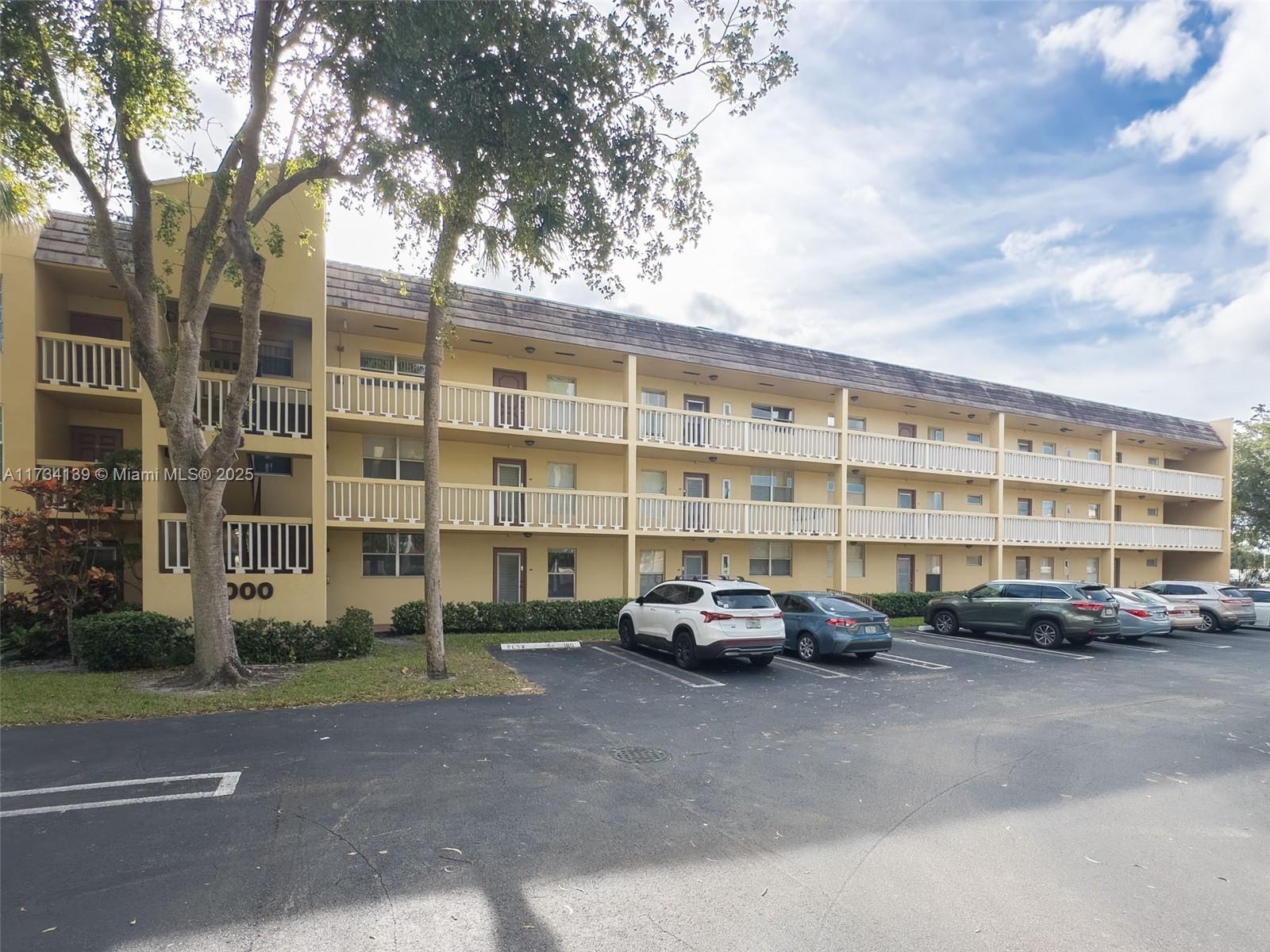 Property for Sale at 6000 Nw 64th Ave 305, Tamarac, Broward County, Florida - Bedrooms: 1 
Bathrooms: 1  - $73,000
