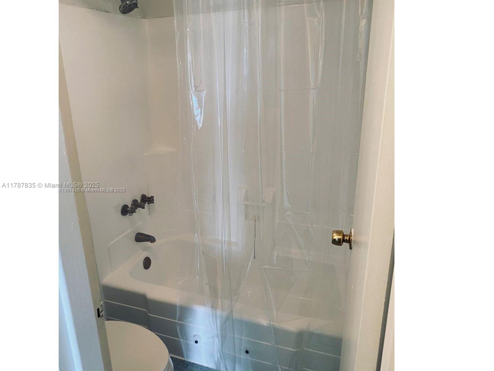 VECINO DEL MAR CONDO - Residential