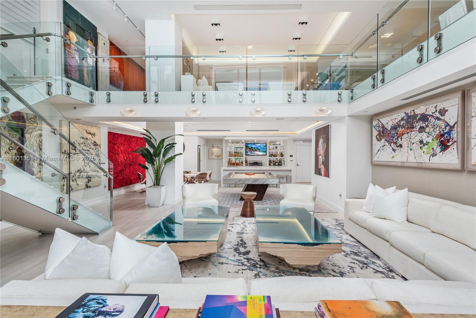 OCEAN HOUSE CONDO - Residential