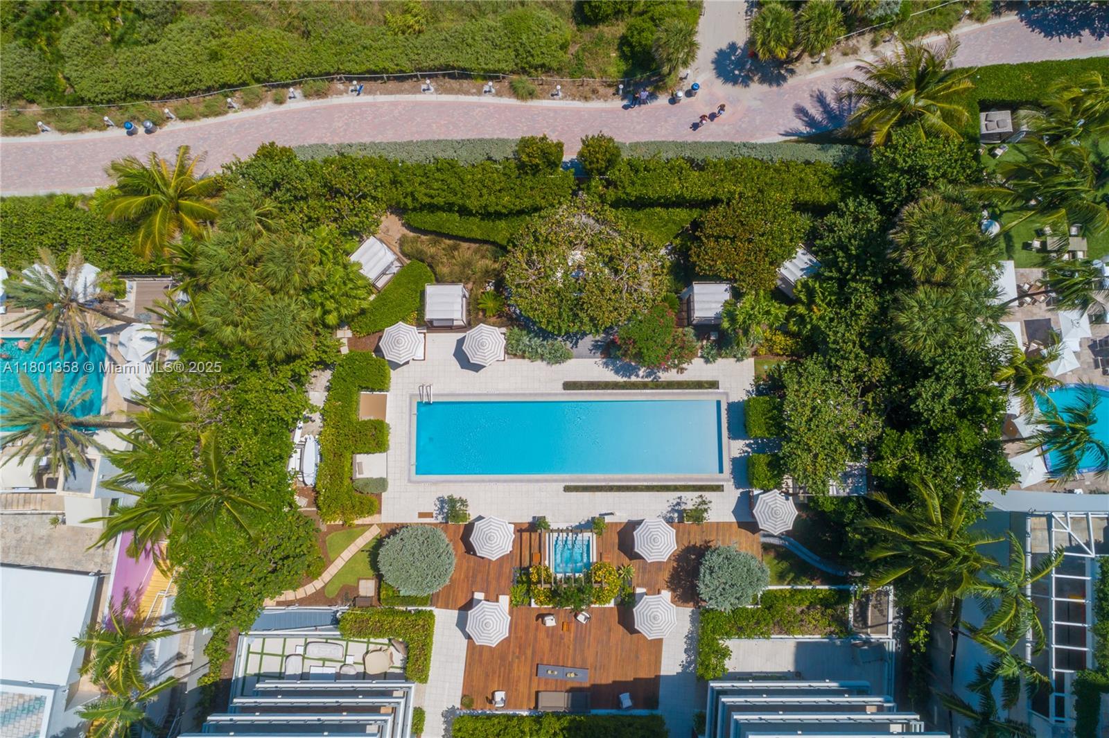 OCEAN HOUSE CONDO - Residential