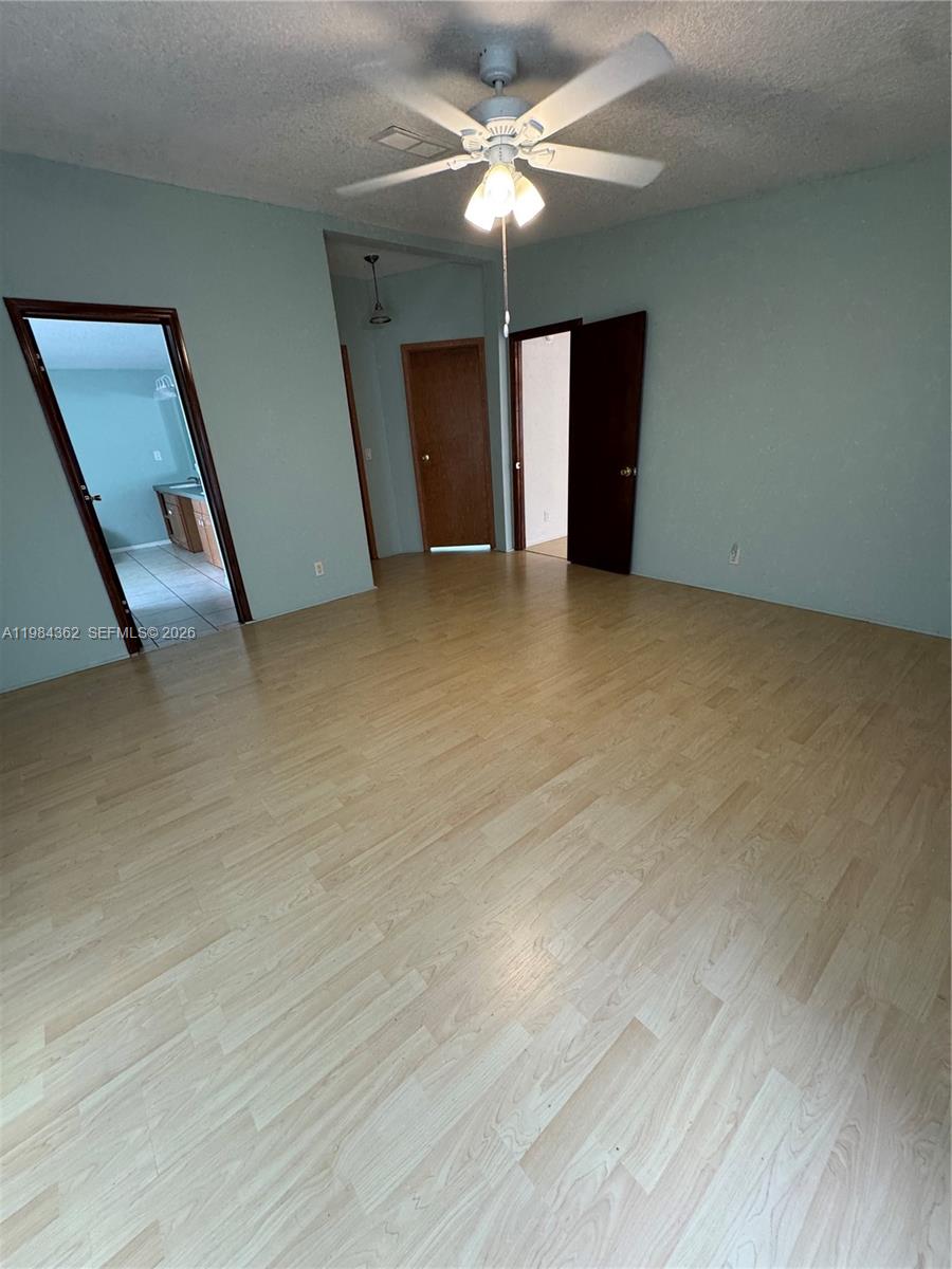 SAND RIDGE STATE - Residential