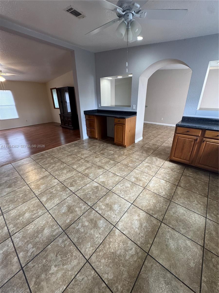 SAND RIDGE STATE - Residential