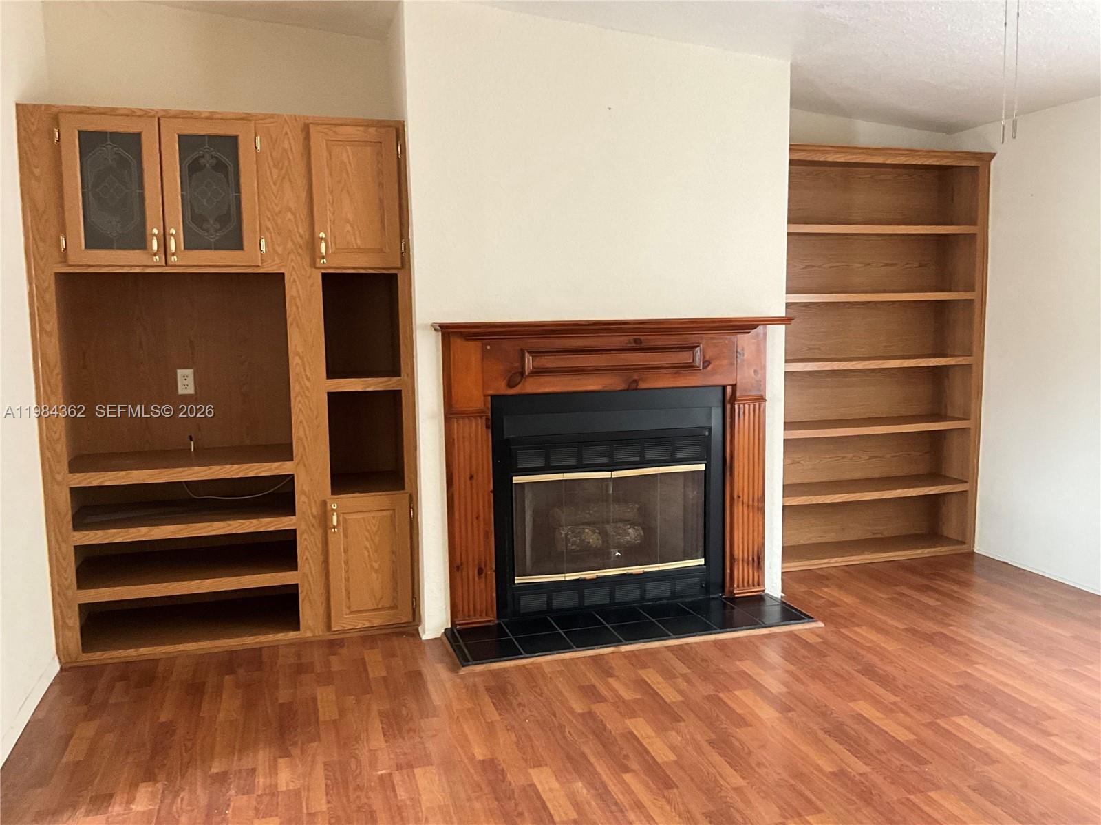 SAND RIDGE STATE - Residential