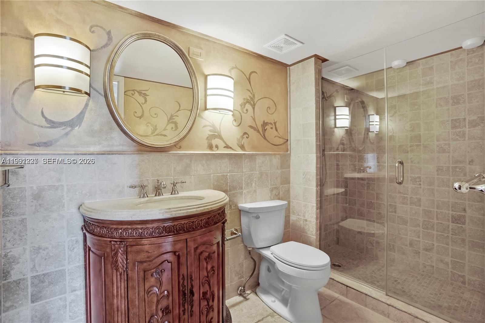 TOWERS OF QUAYSIDE CONDO - Residential Lease