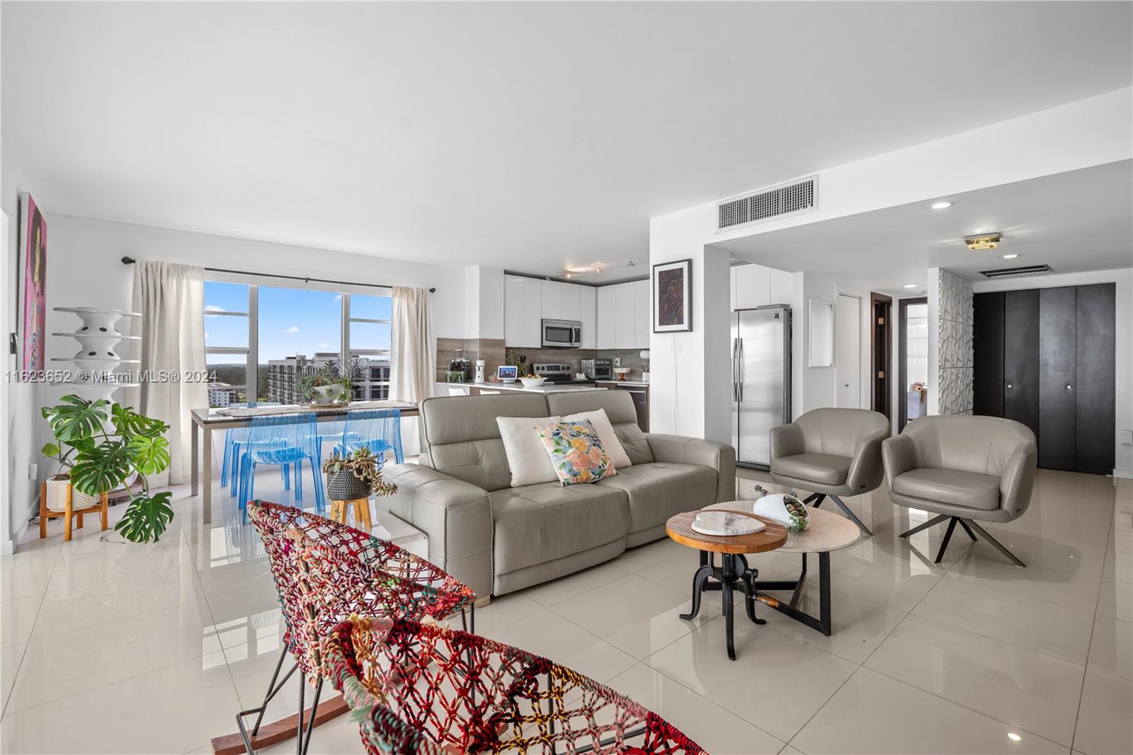 JOCKEY CLUB CONDO - Residential