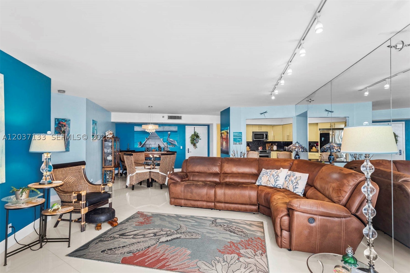 3500 Mystic Pointe Dr 3307