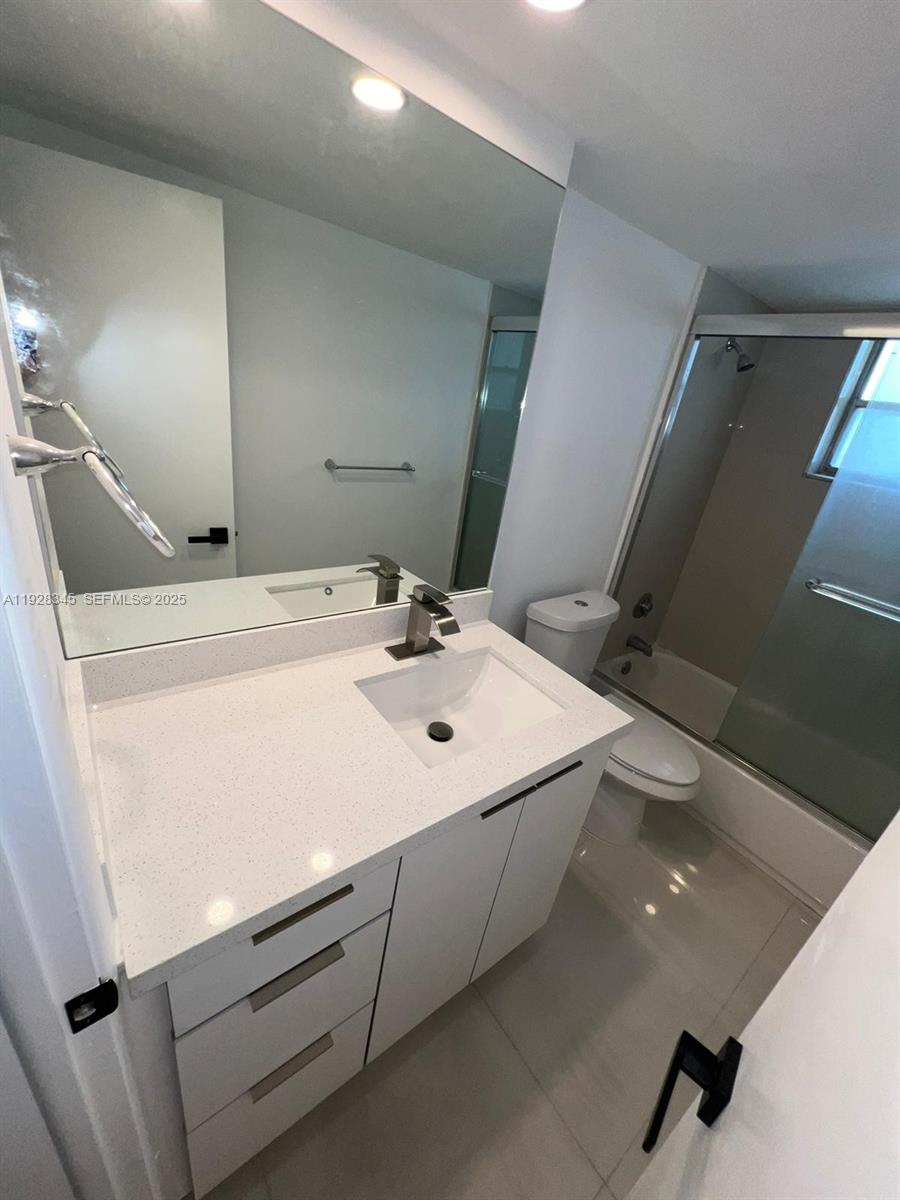 BISC LAKE GARDENS NO 2 BL - Residential Lease