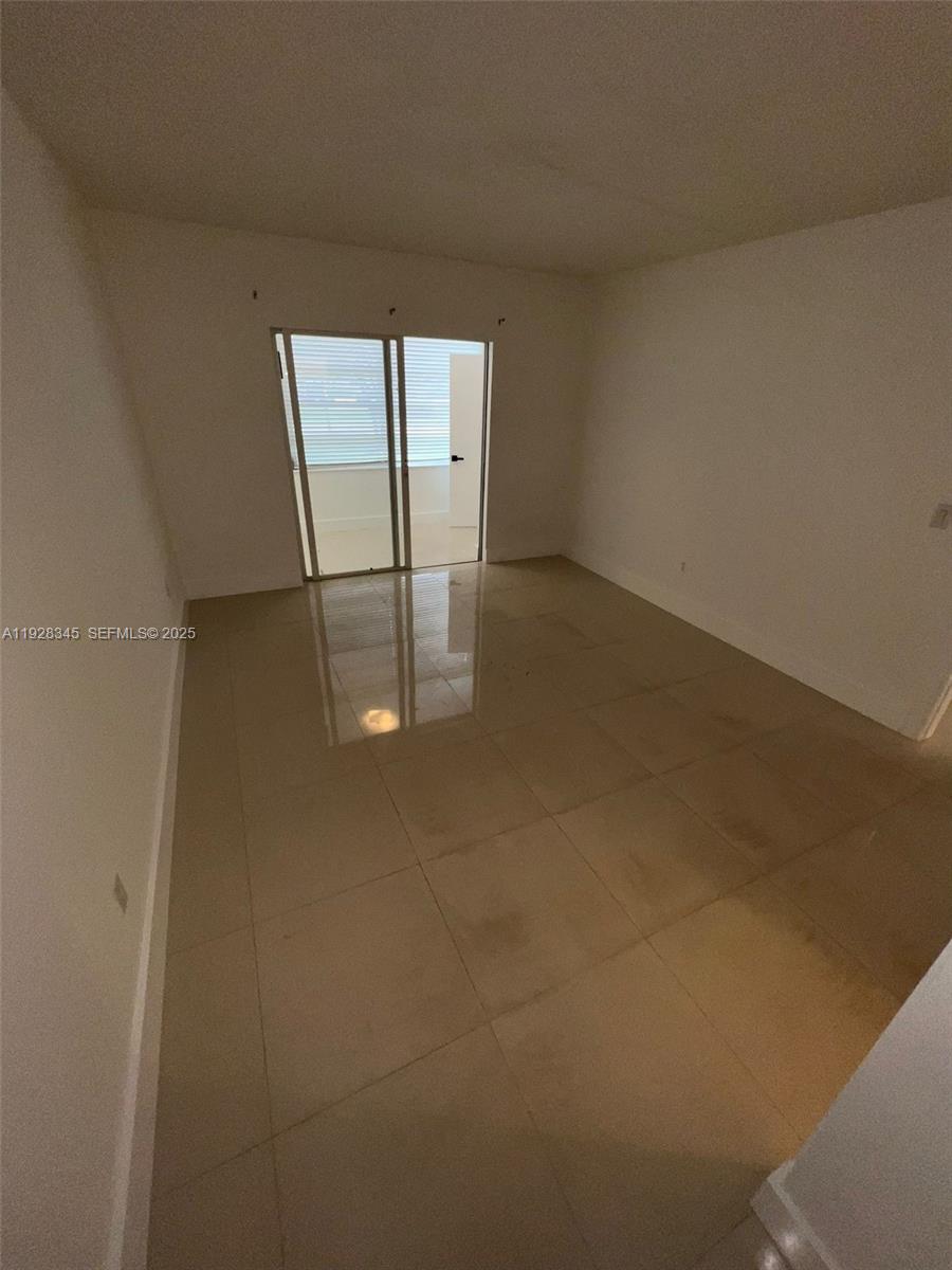 BISC LAKE GARDENS NO 2 BL - Residential Lease