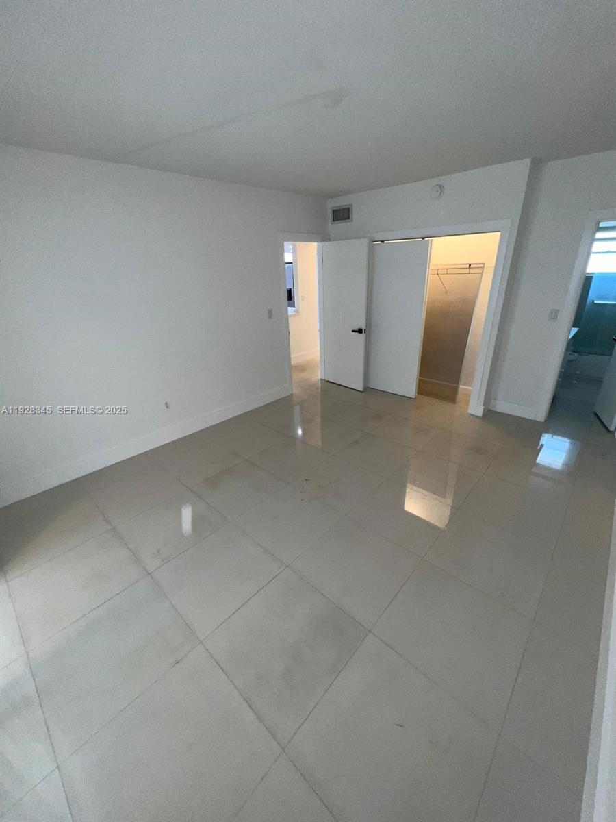 BISC LAKE GARDENS NO 2 BL - Residential Lease