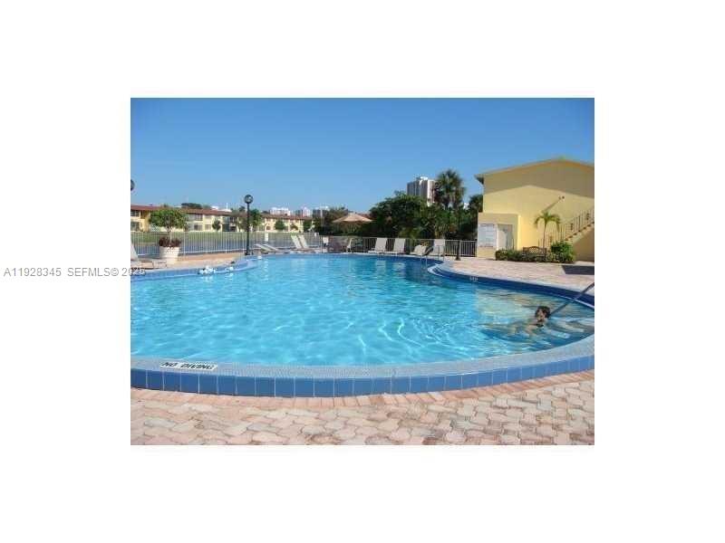 BISC LAKE GARDENS NO 2 BL - Residential Lease