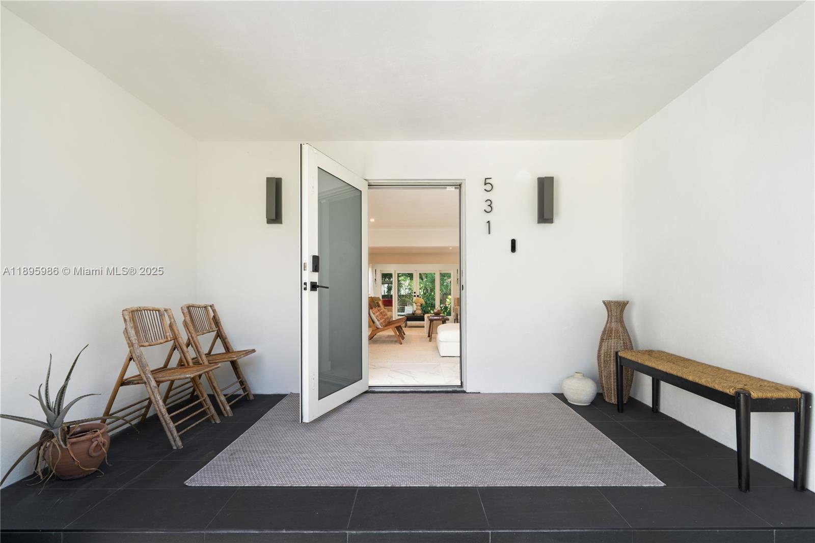 BRICKELL ESTATES - Residential