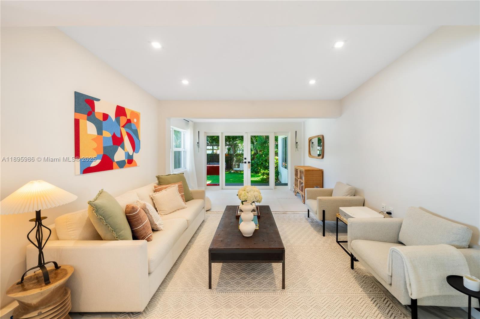 BRICKELL ESTATES - Residential