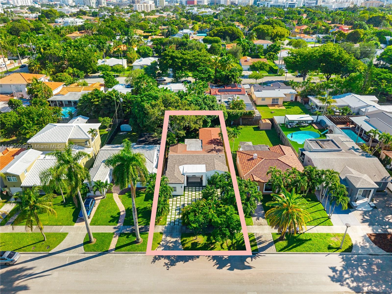 BRICKELL ESTATES - Residential
