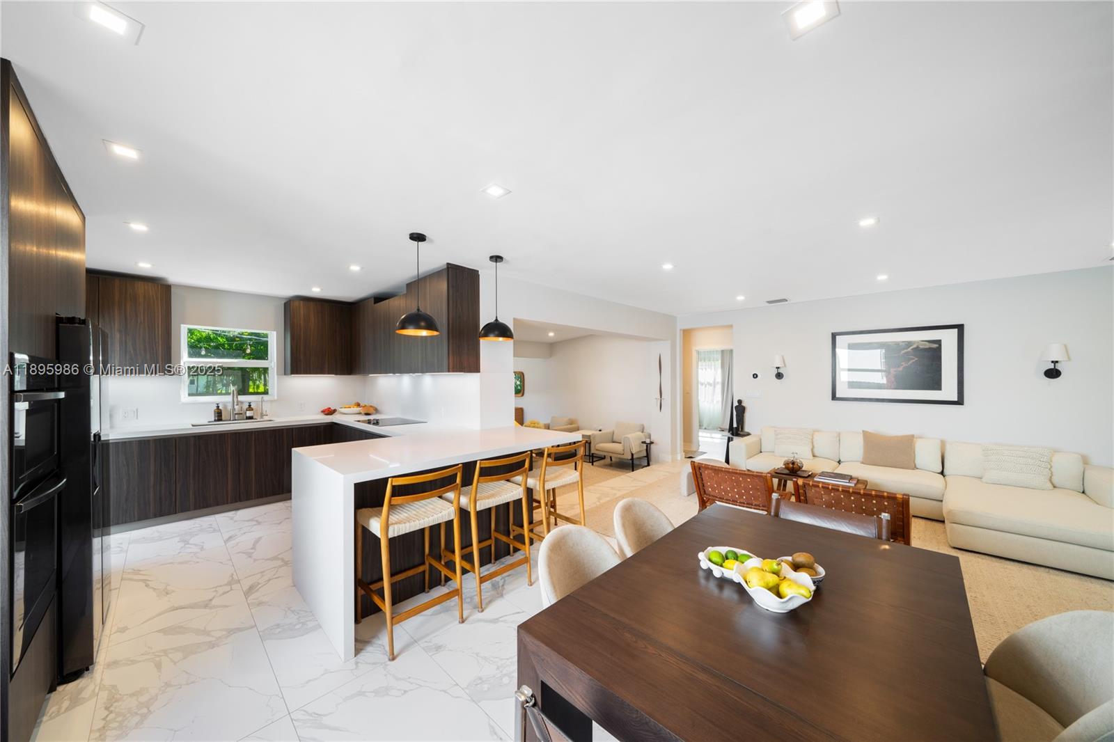 BRICKELL ESTATES - Residential