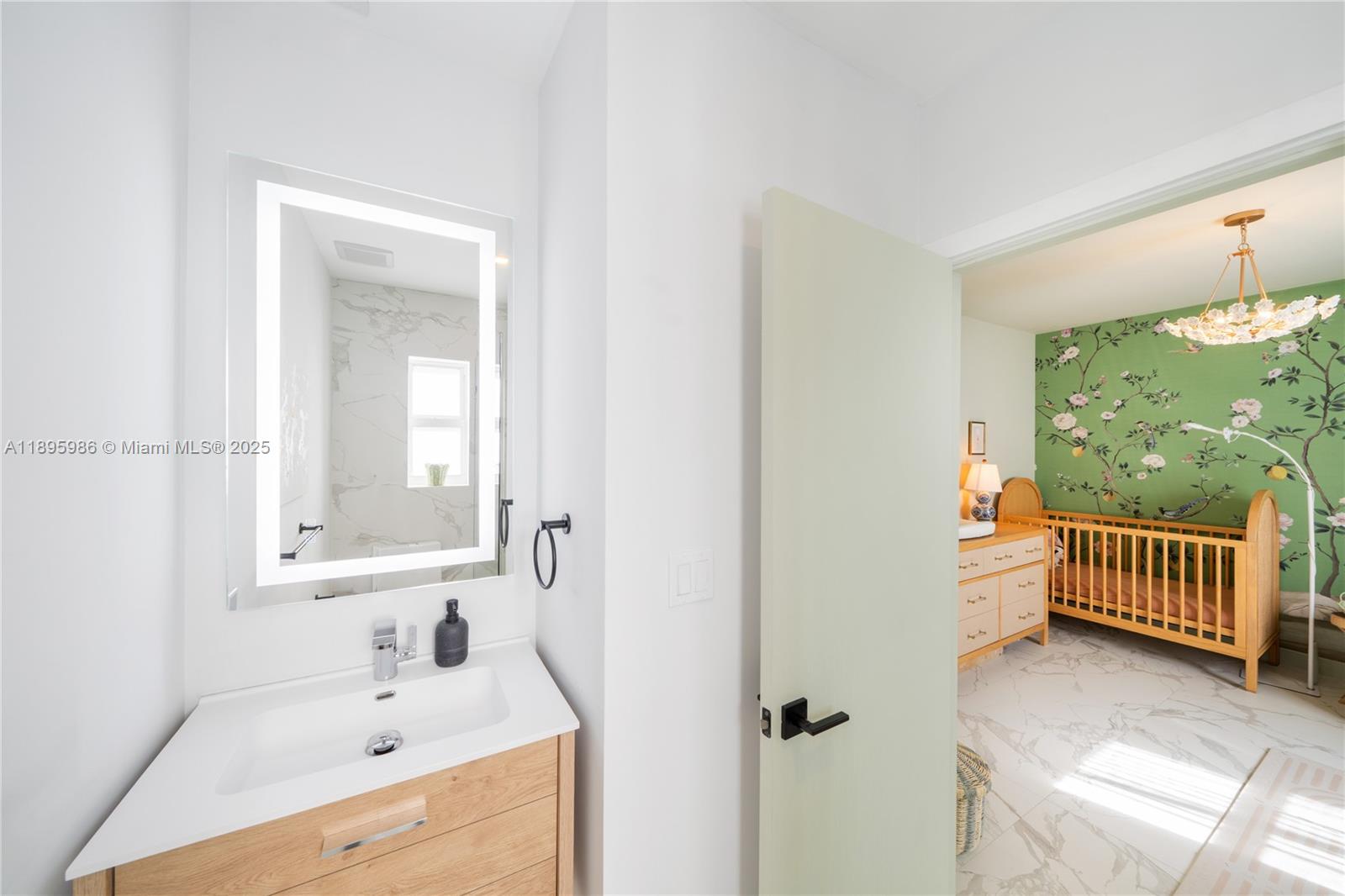 BRICKELL ESTATES - Residential