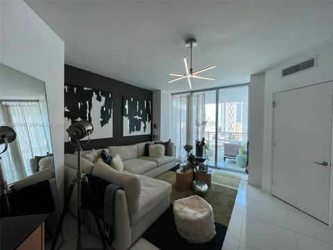 350 S Miami Ave 1809 Miami FL 33130