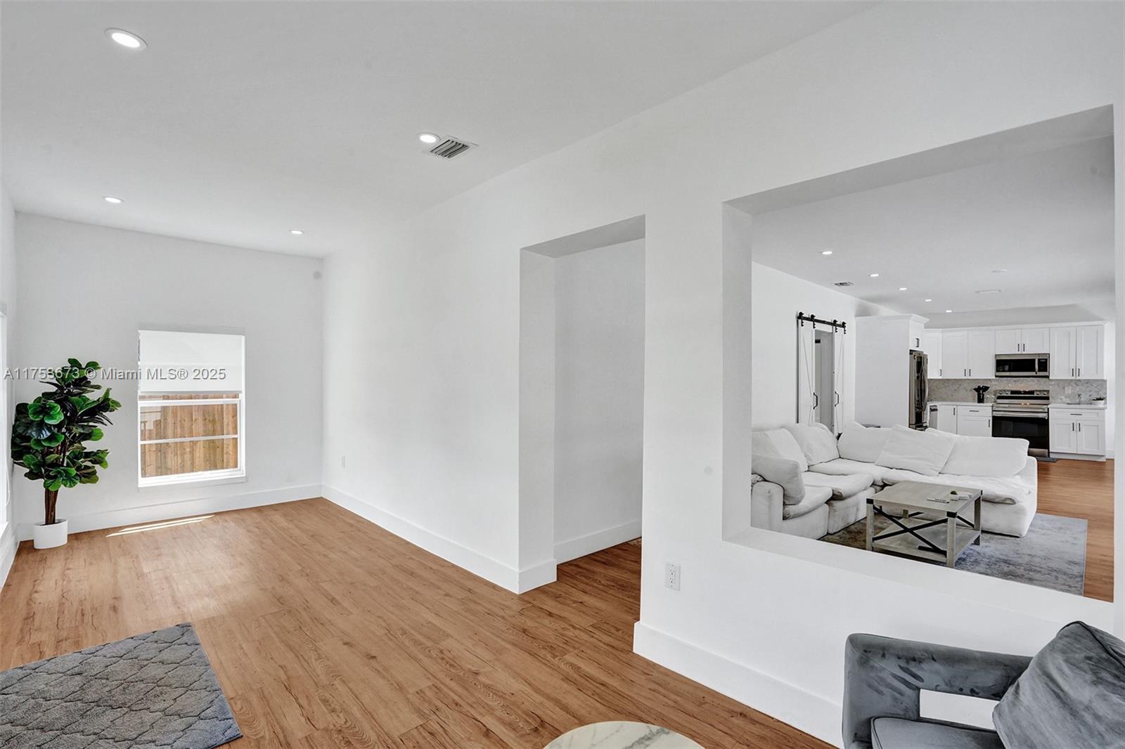 MCALLISTER TERR - Residential