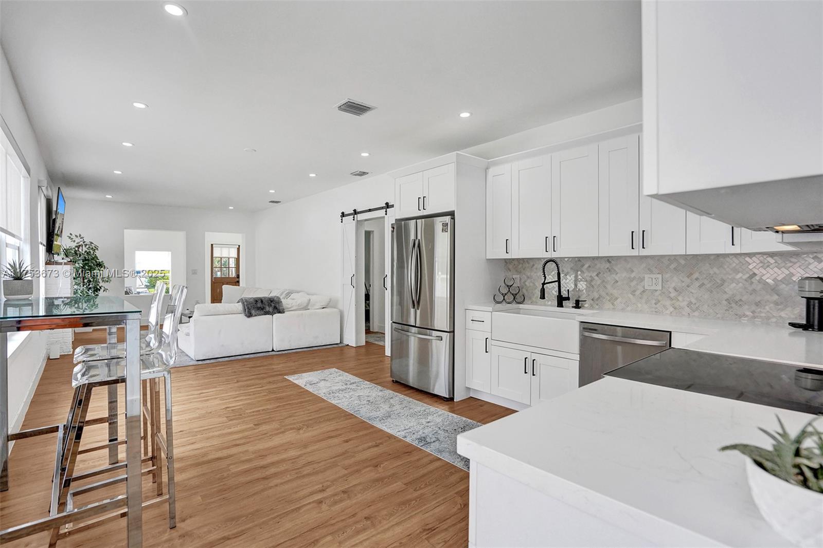 MCALLISTER TERR - Residential