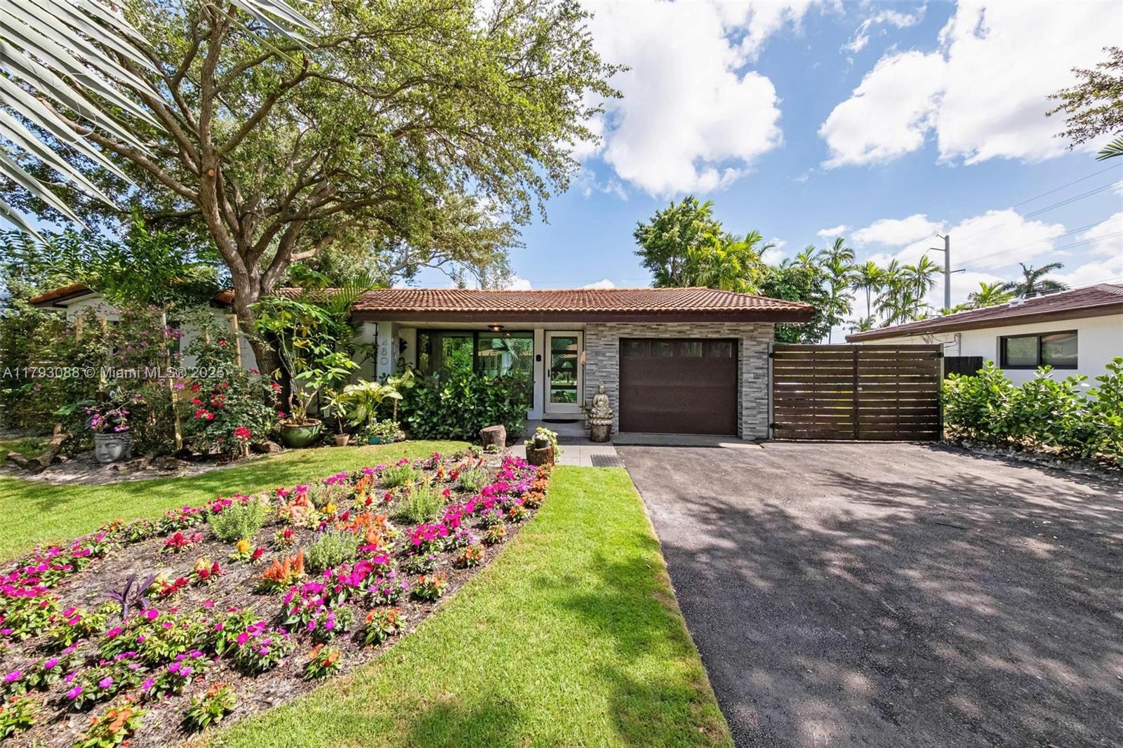 Property for Sale at 480 Nw 88th Ter, El Portal, Miami-Dade County, Florida - Bedrooms: 3 
Bathrooms: 2  - $950,000