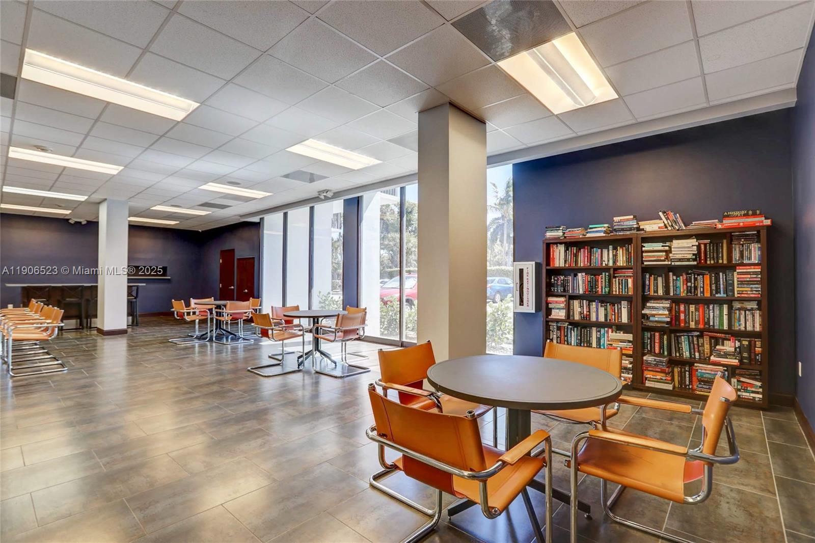 BONAVISTA CONDO - Residential Lease