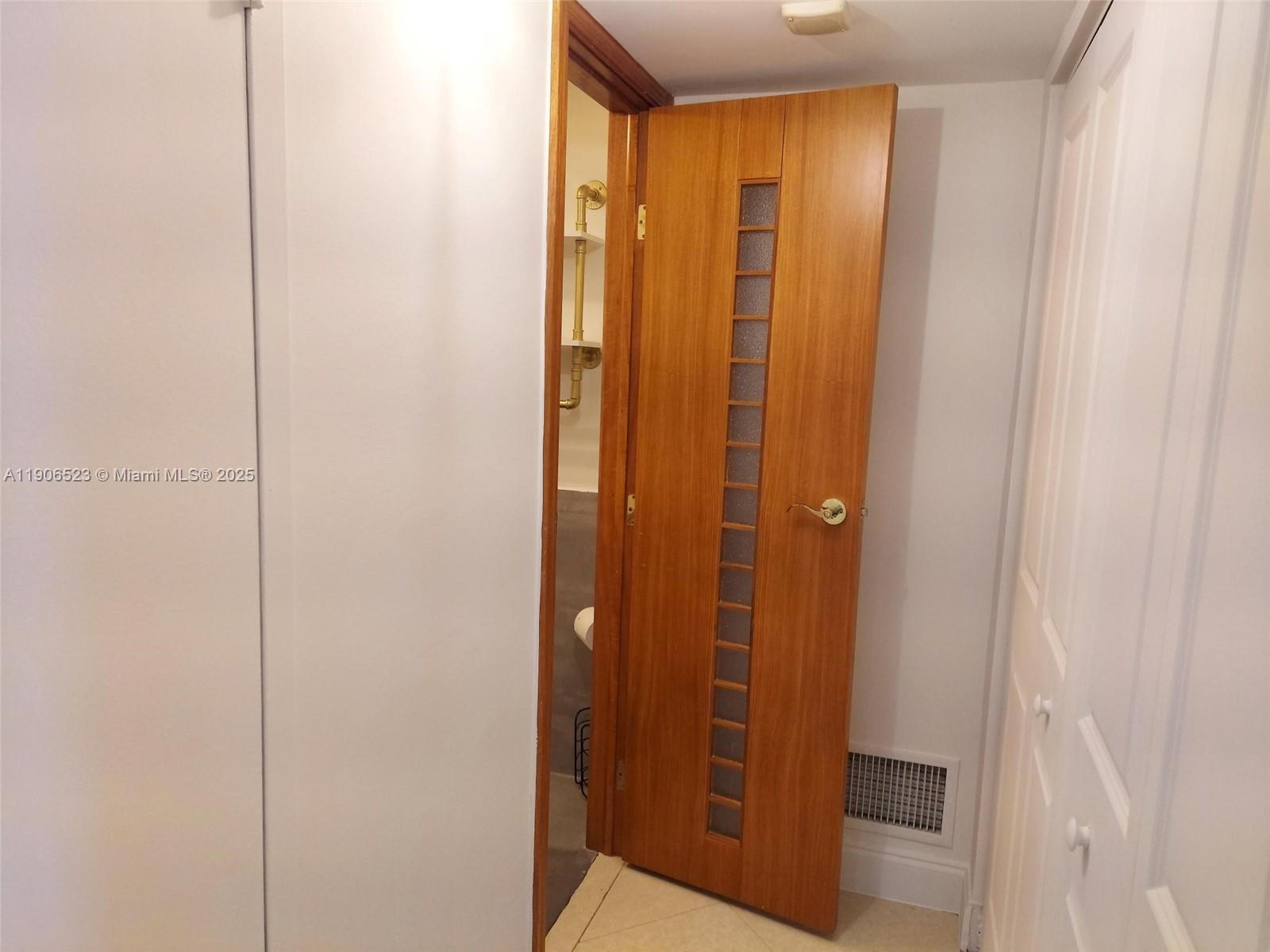 BONAVISTA CONDO - Residential Lease