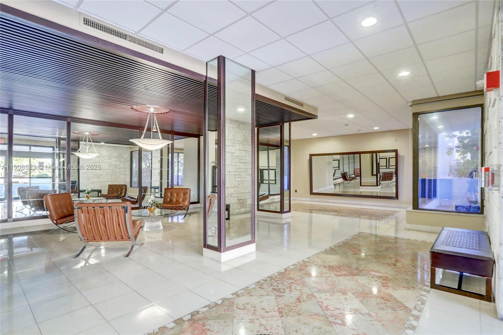 BONAVISTA CONDO - Residential Lease