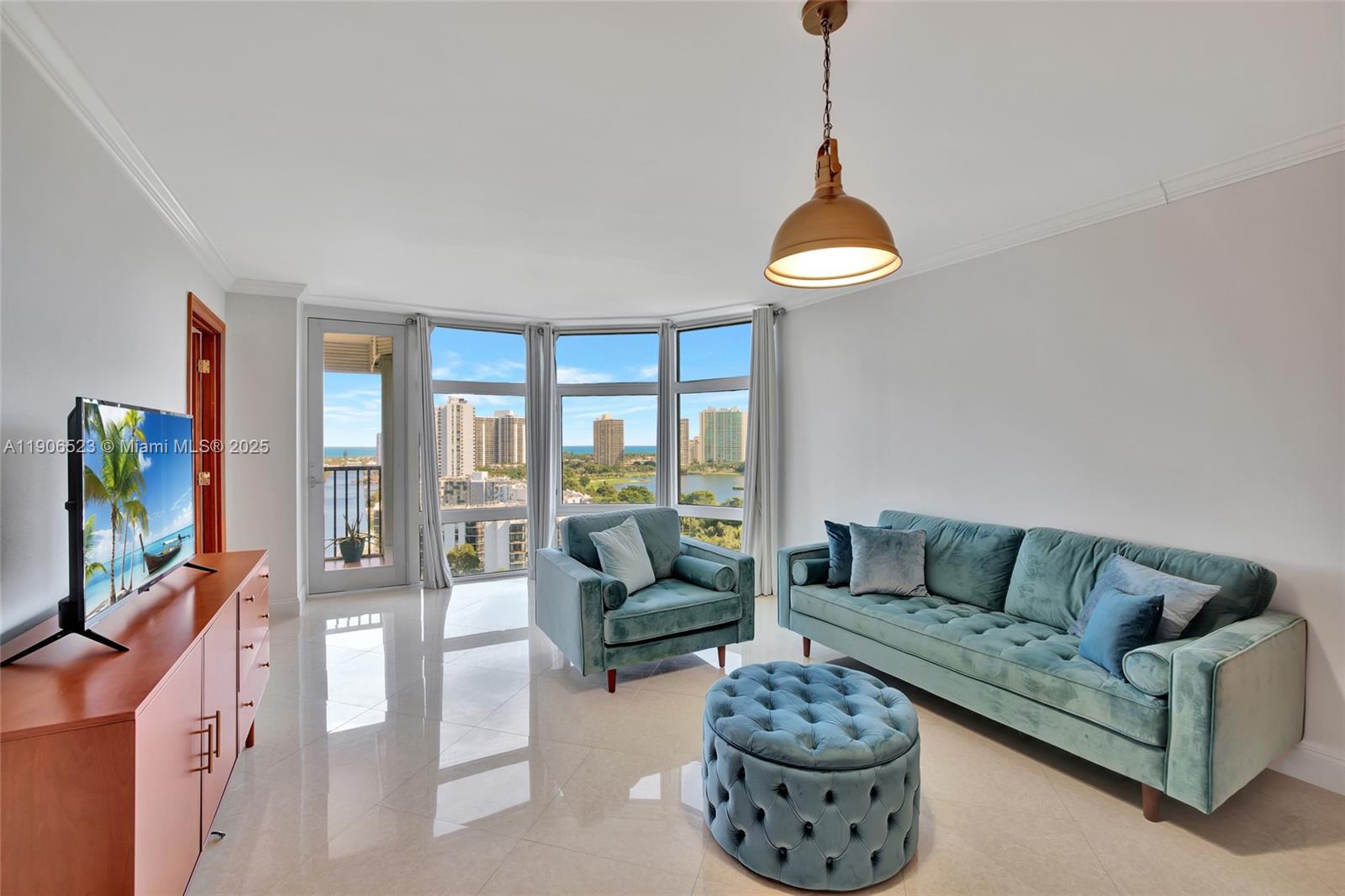 BONAVISTA CONDO - Residential Lease