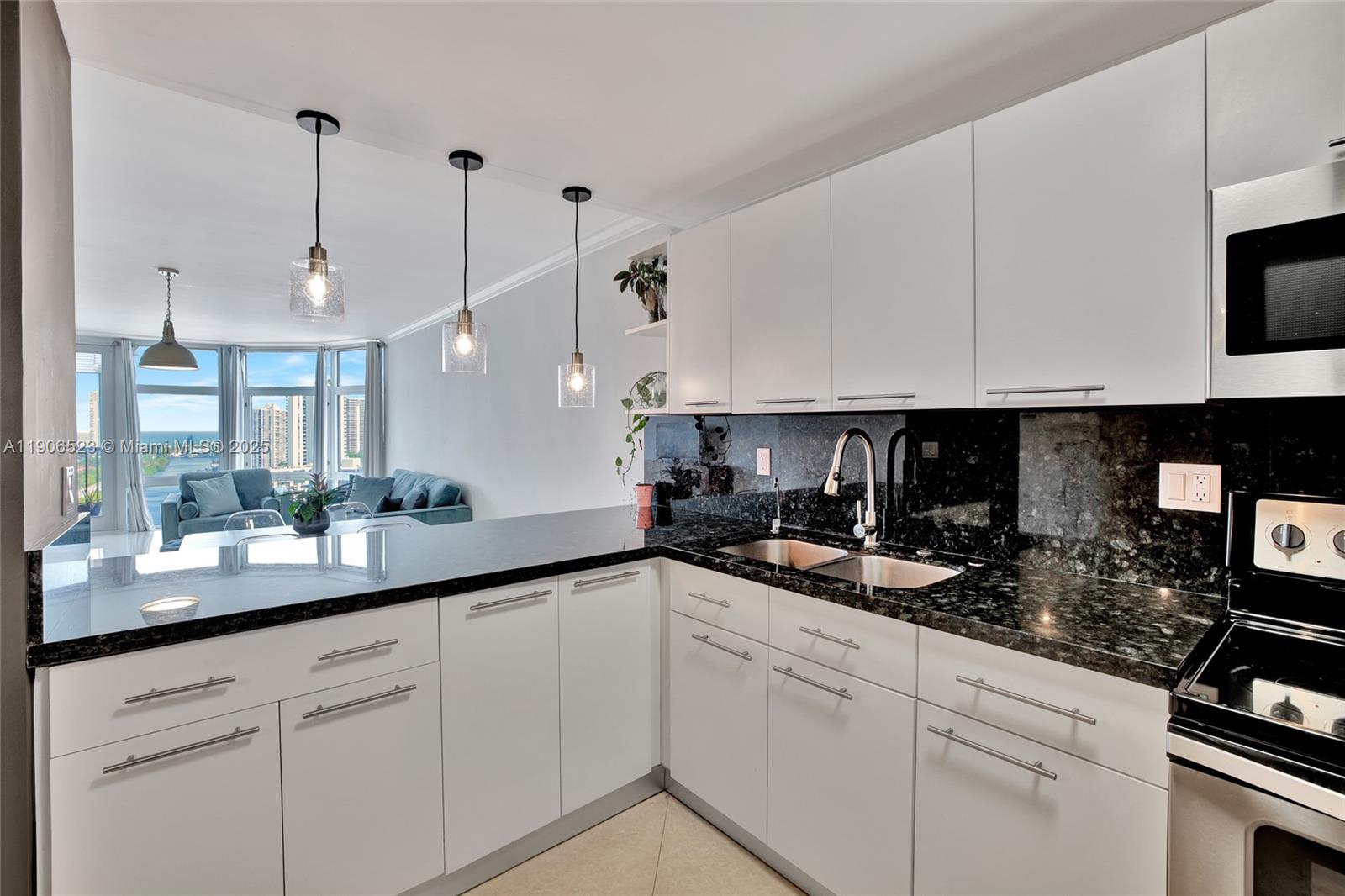 BONAVISTA CONDO - Residential Lease