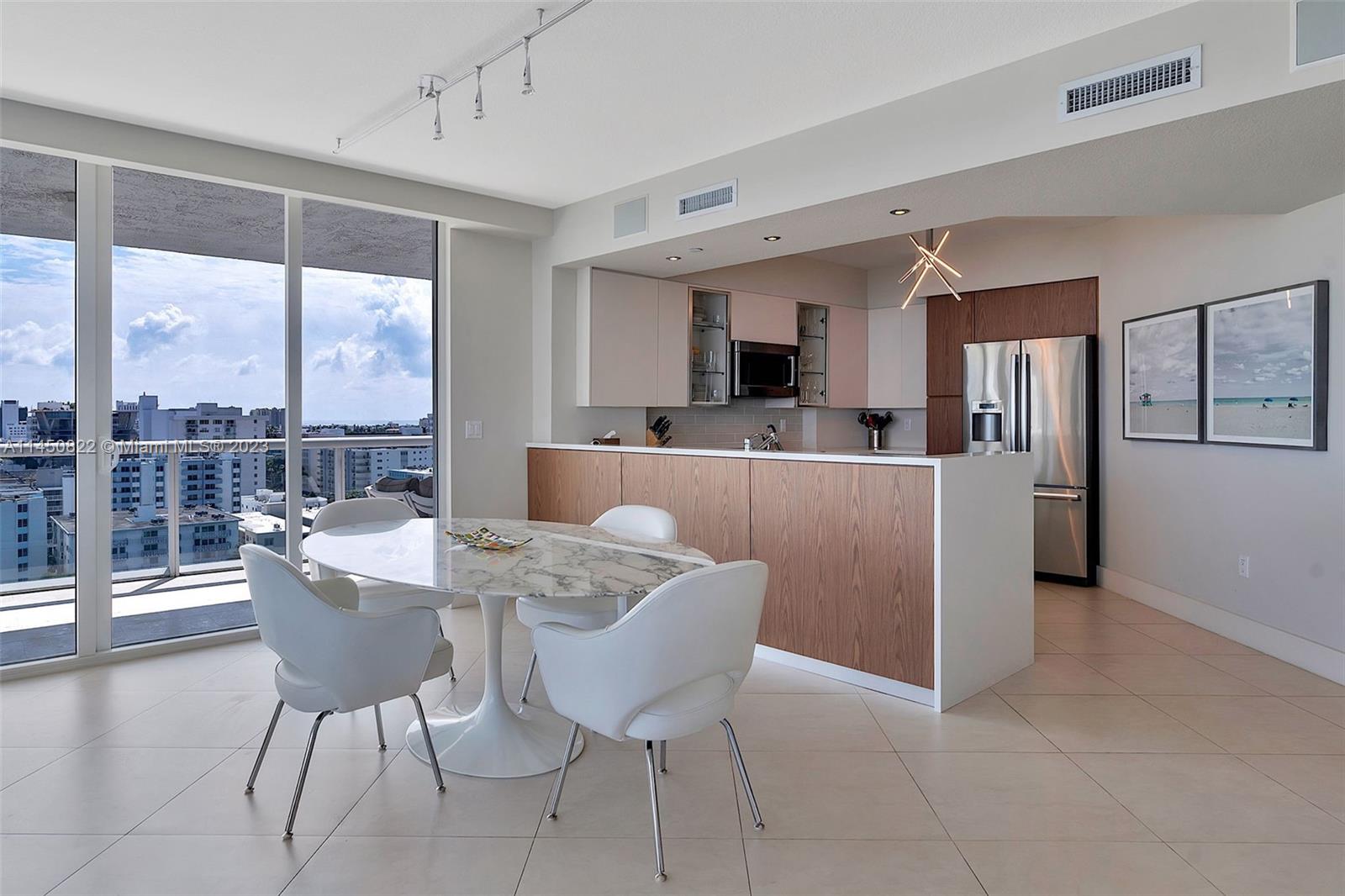 THE GRAND VENETIAN CONDO - Residential