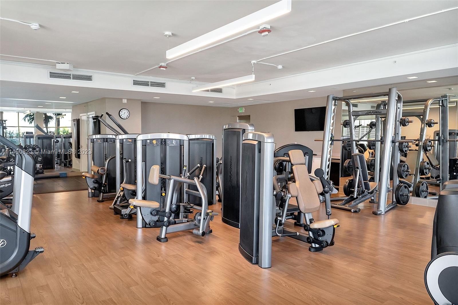 THE GRAND VENETIAN CONDO - Residential