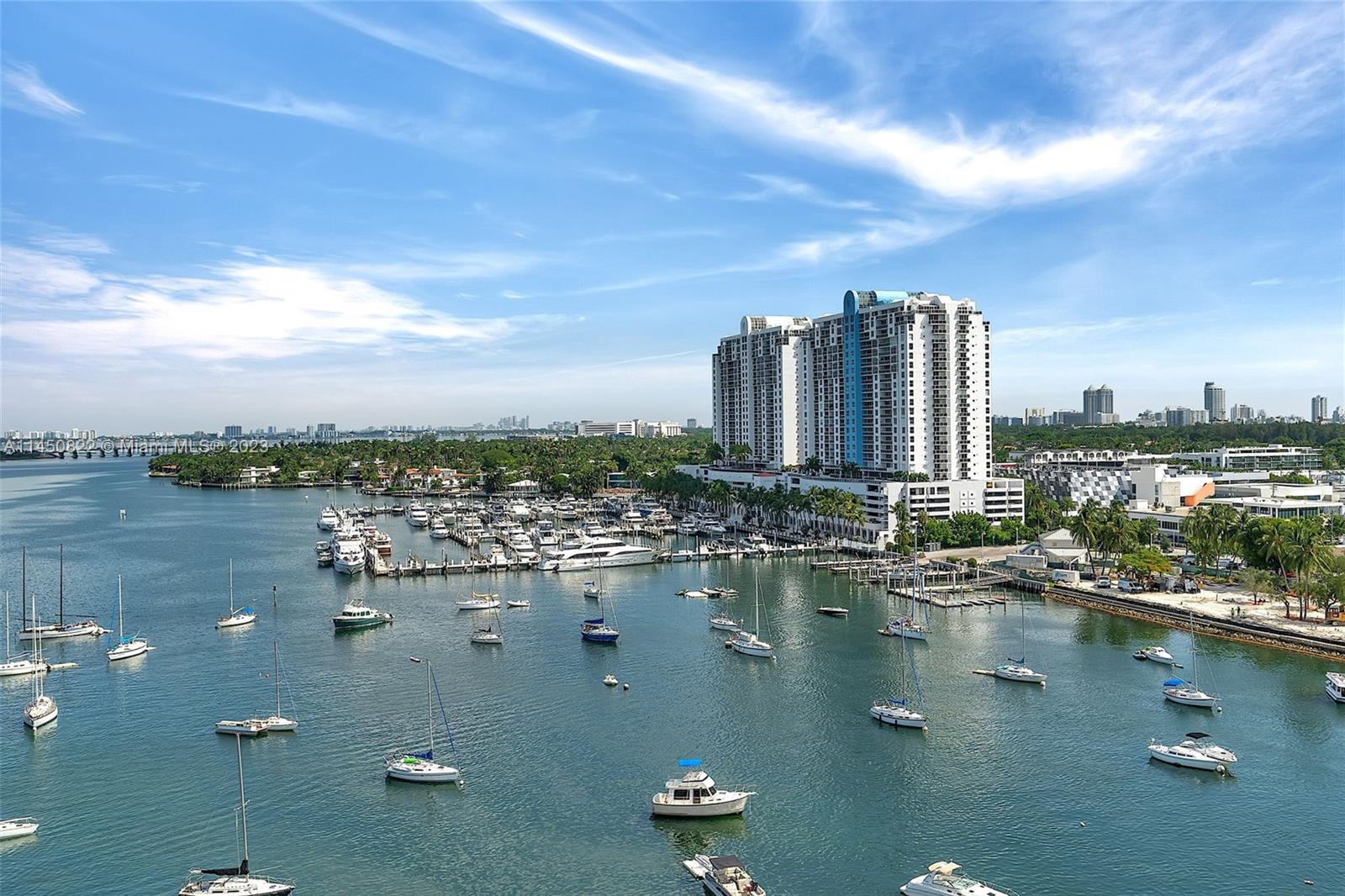 THE GRAND VENETIAN CONDO - Residential