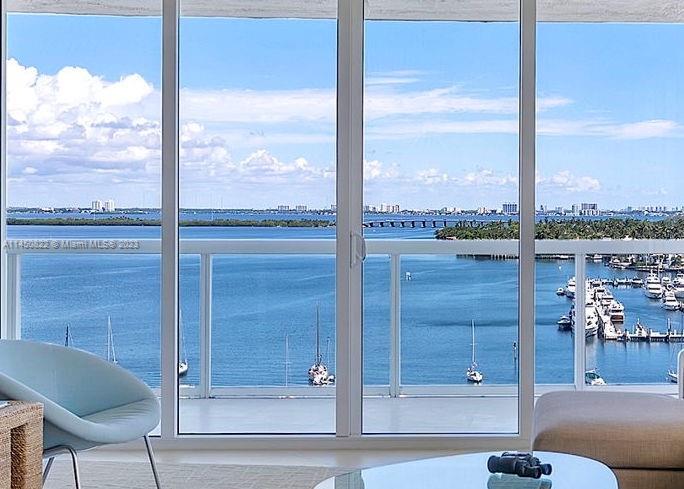 THE GRAND VENETIAN CONDO - Residential