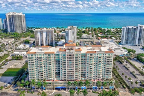 Photo of 3020 NE 32nd Ave #721, Fort Lauderdale, FL 33308 (MLS # A12091578)