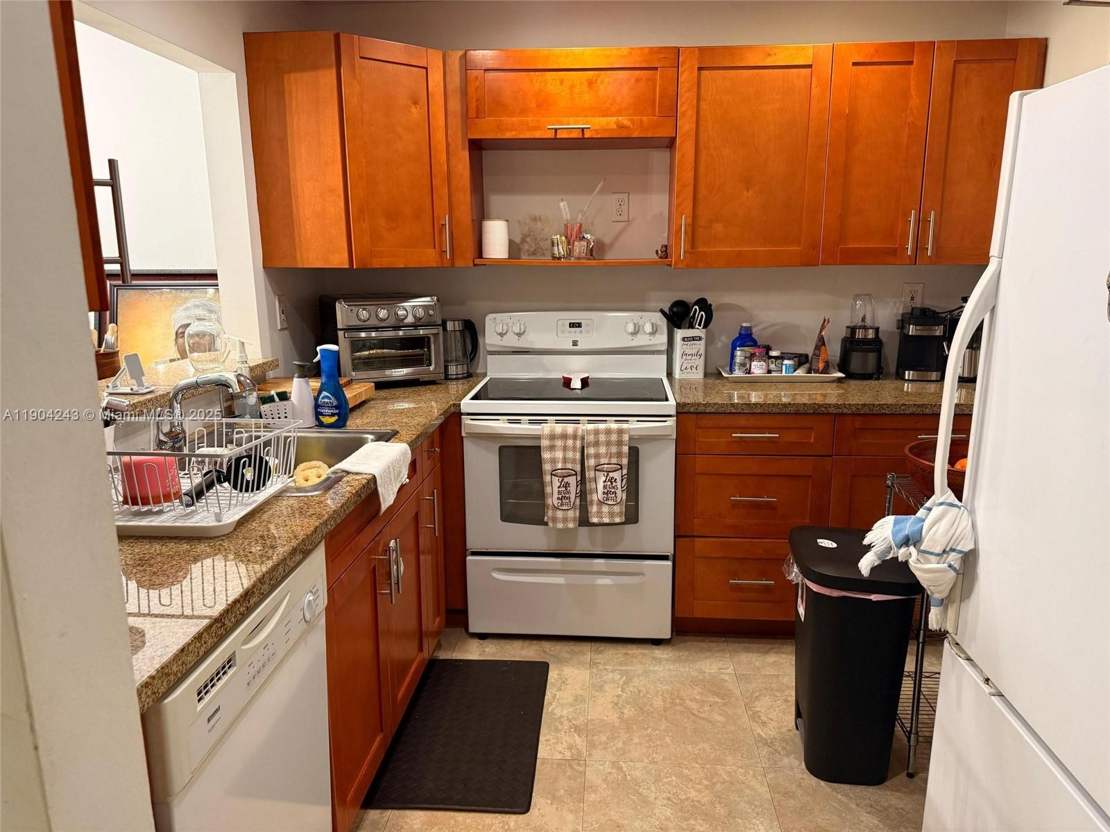 CAPRI GARDENS CONDO - Residential Lease