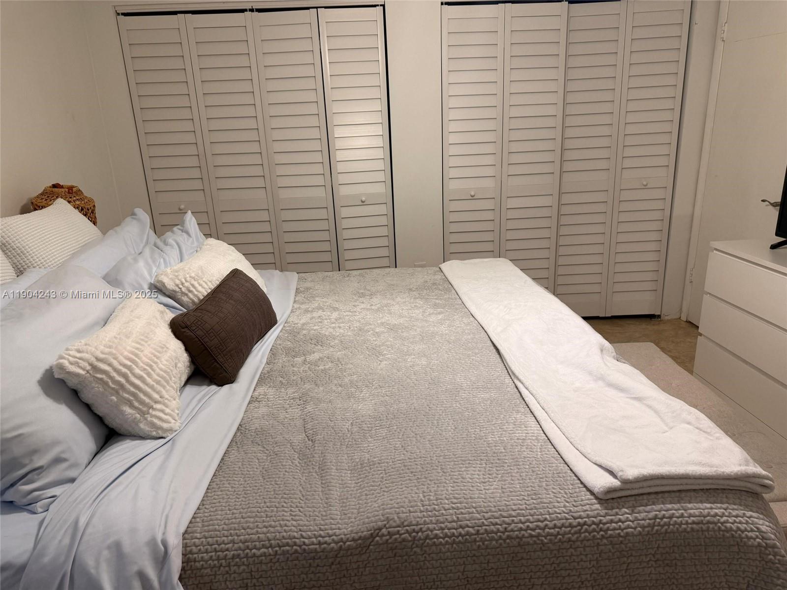 CAPRI GARDENS CONDO - Residential Lease