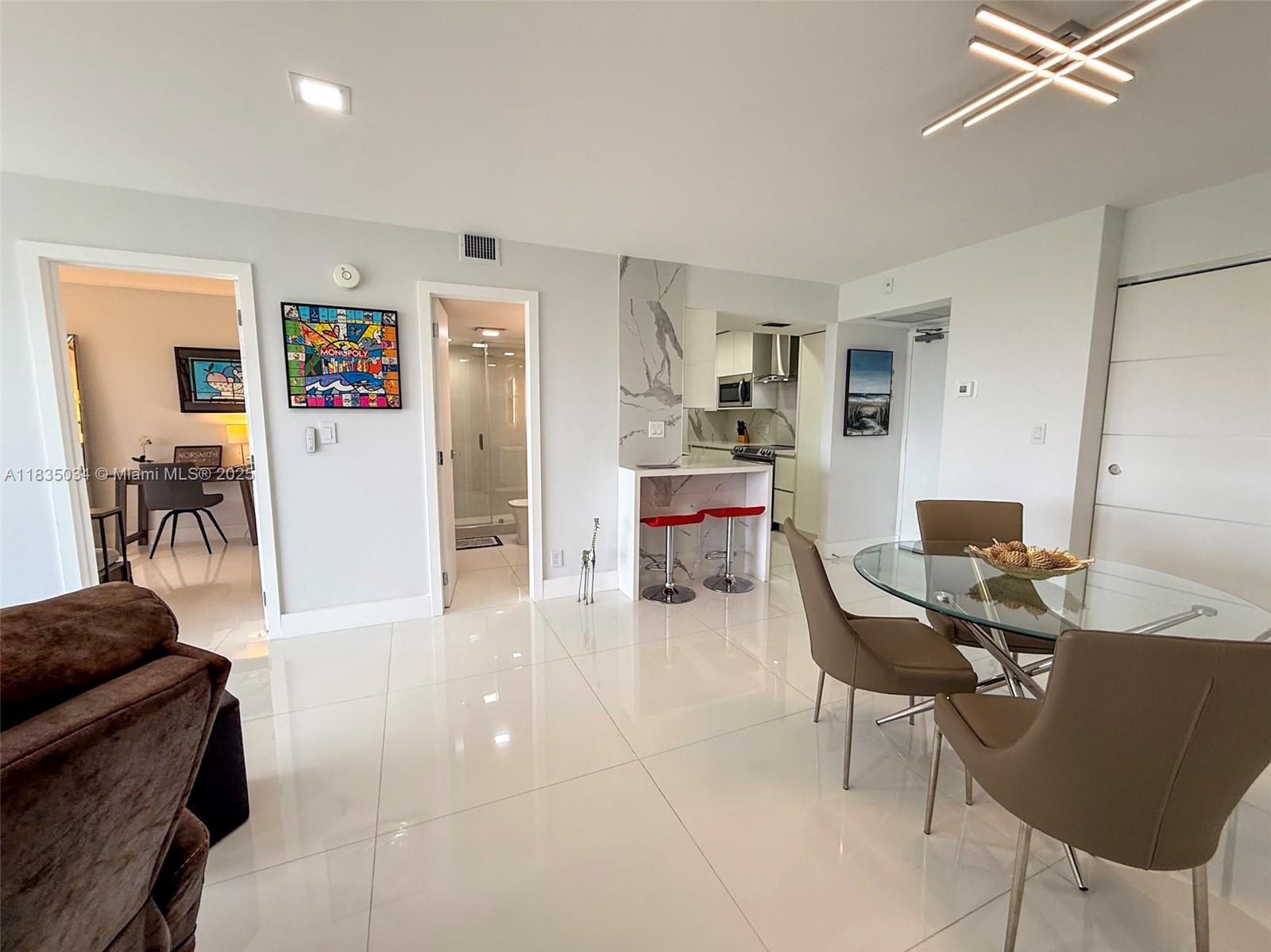 20379 W Country Club Dr 1434
