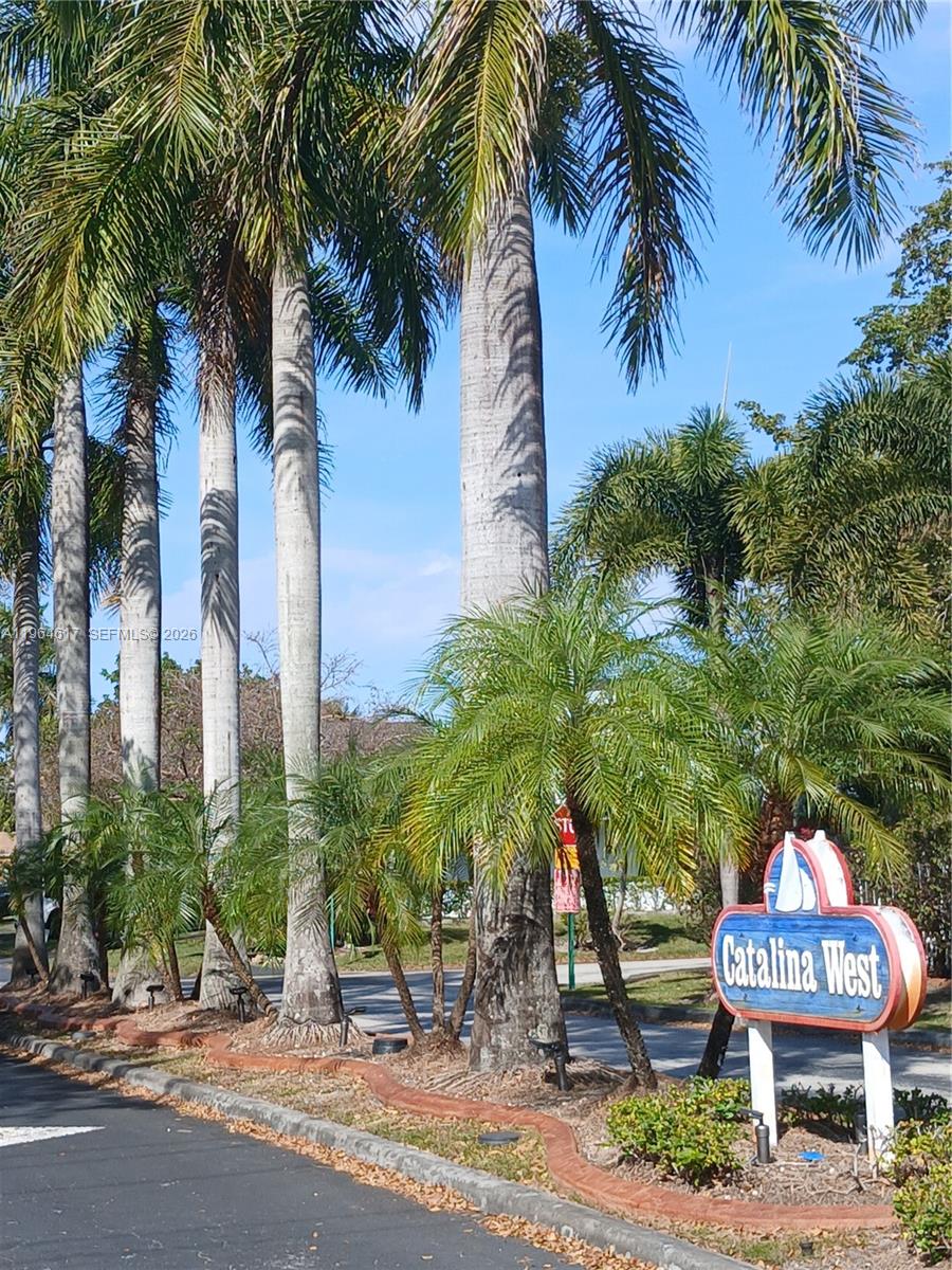 LAKES BY THE BAY SEC 6 - Residential