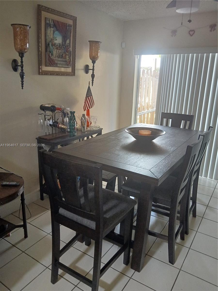 LAKES BY THE BAY SEC 6 - Residential