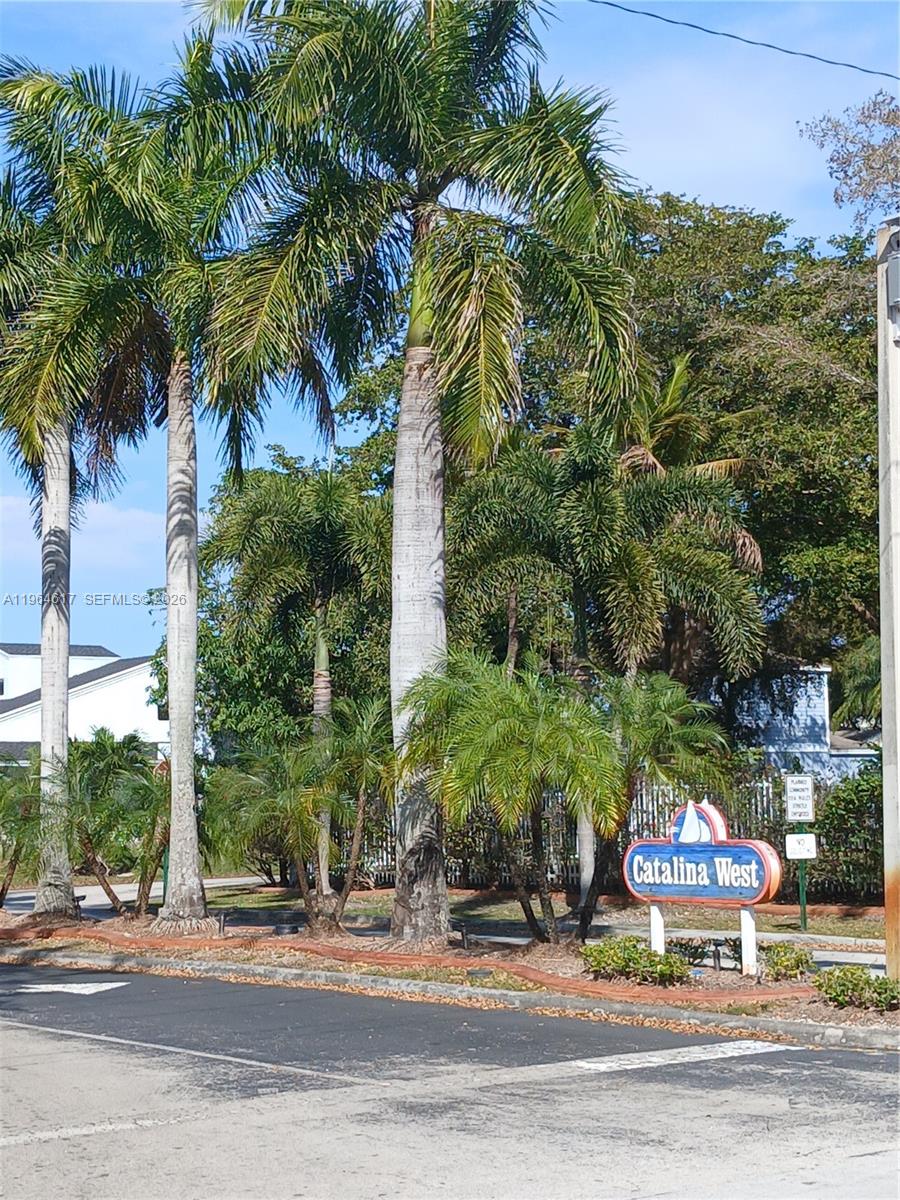 LAKES BY THE BAY SEC 6 - Residential