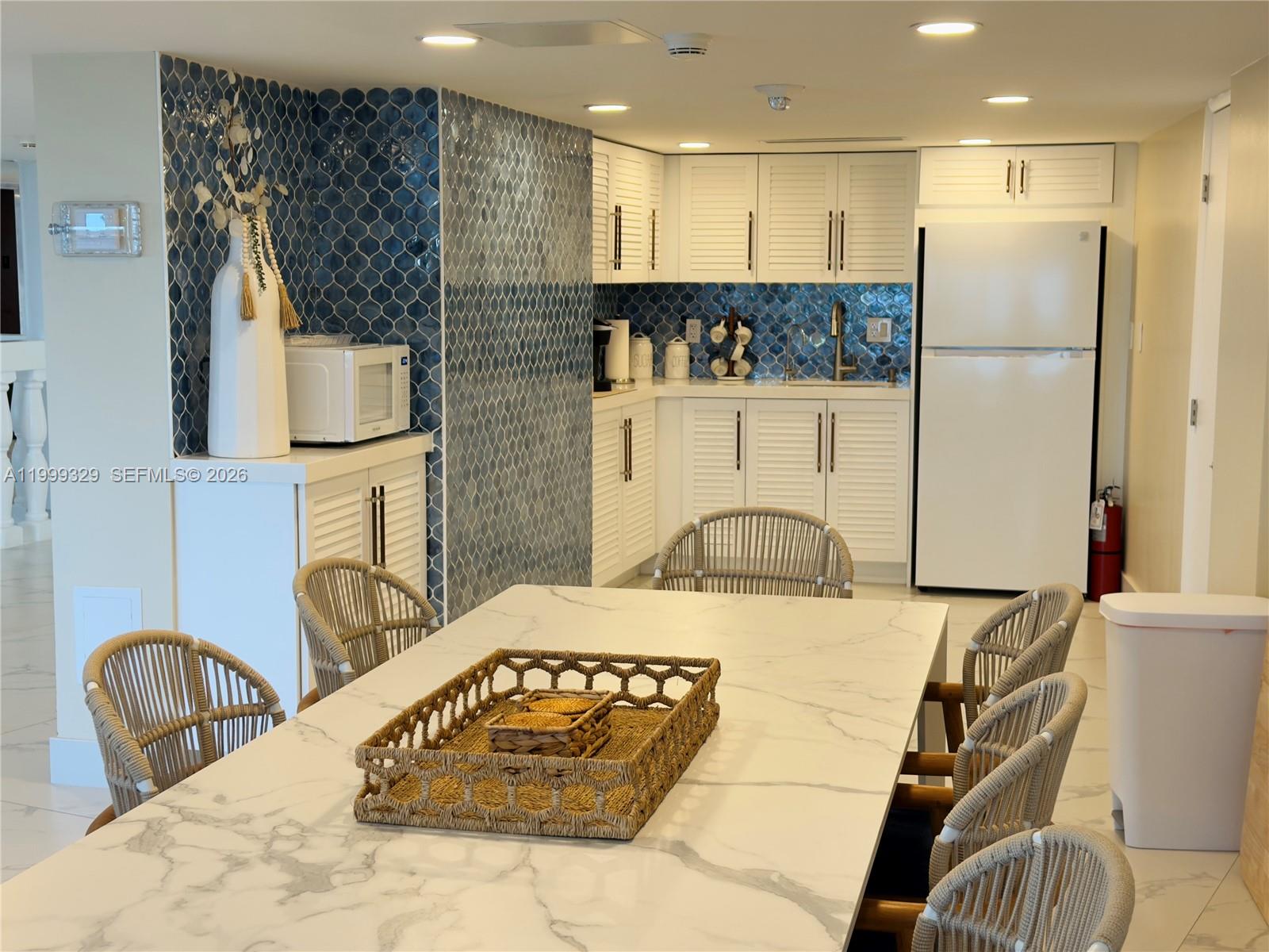 BREAKERS CONDOMINIUM - Residential