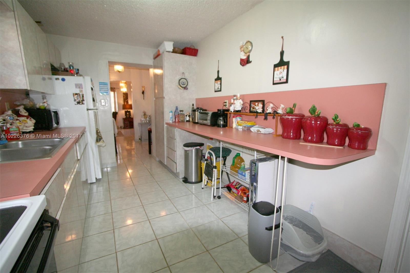 Hialeah Golf Course Add R - Residential Lease