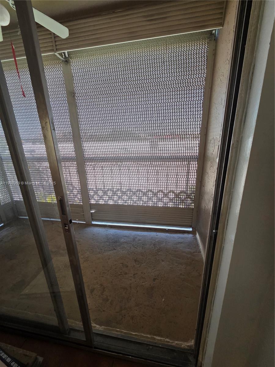 EL CID CONDO - Residential