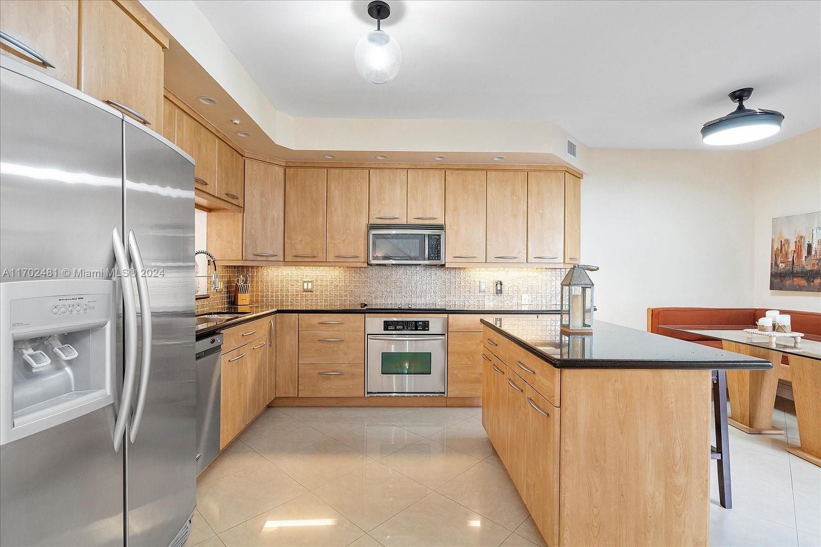 TOWNHOMES OF PORTSVIEW CO - Residential