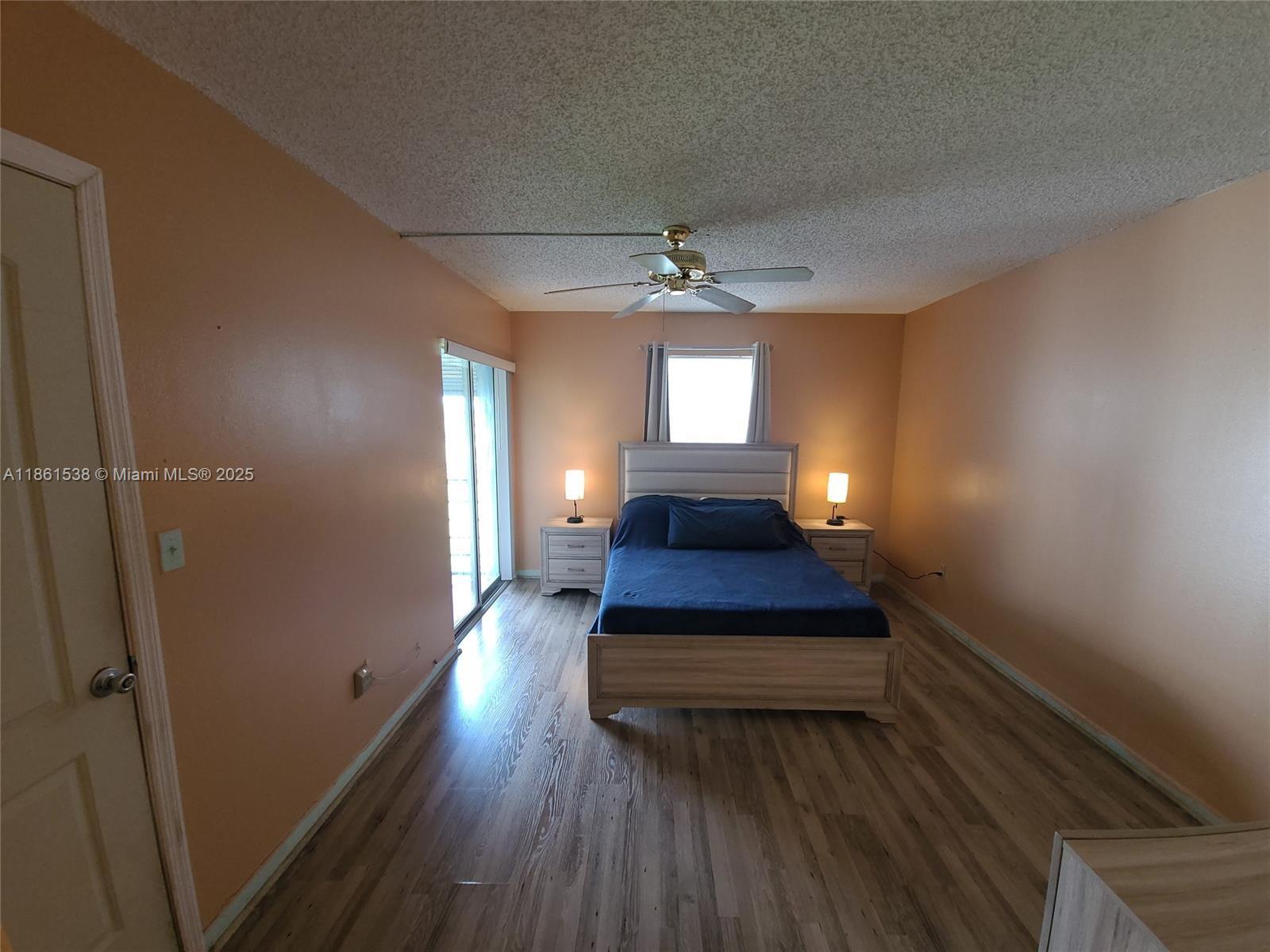 661 N University Dr 1-302
