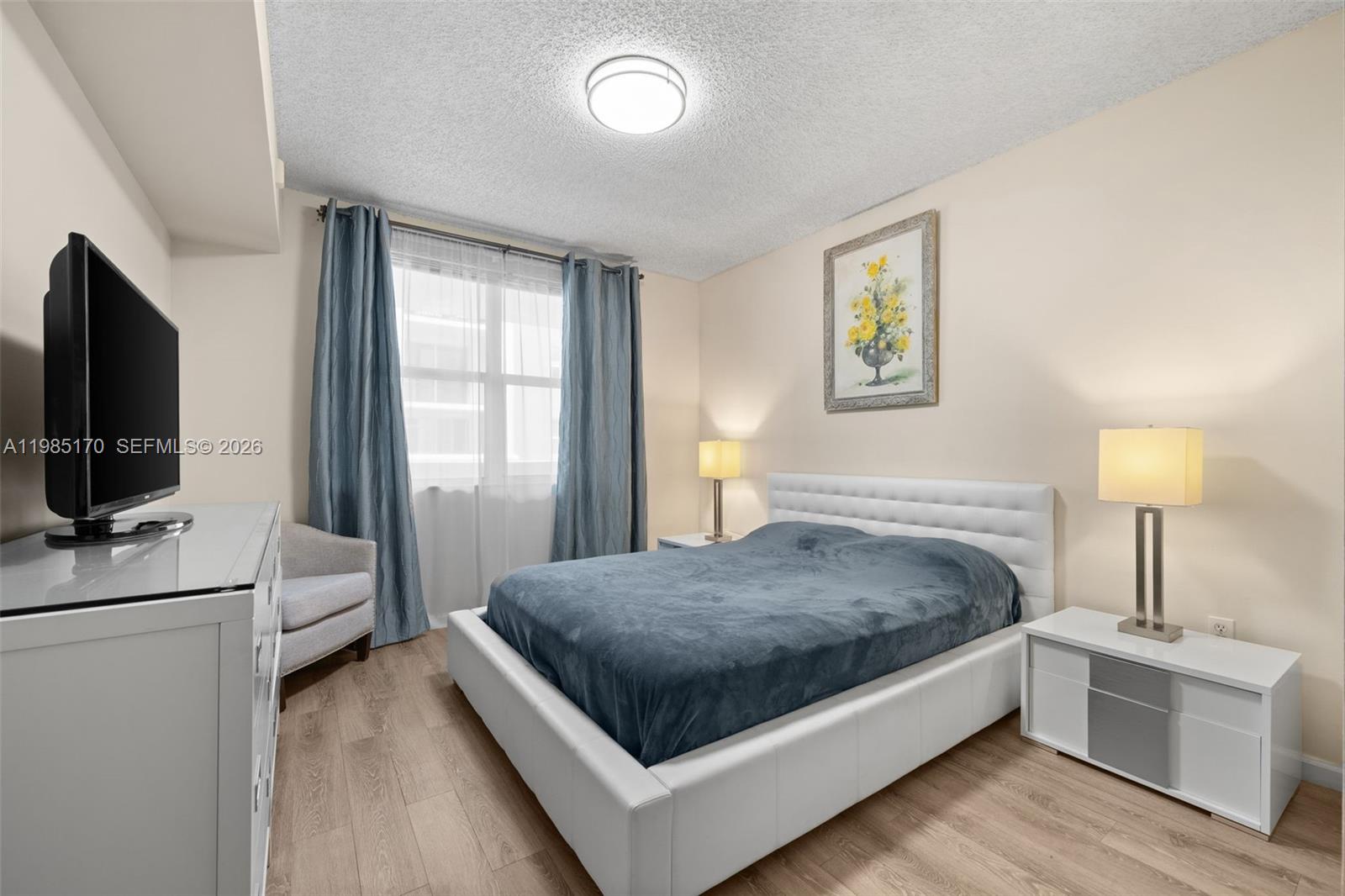 PORTO BELLAGIO CONDO - Residential Lease