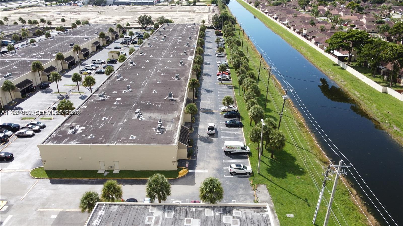 6187 NW 167th St H18